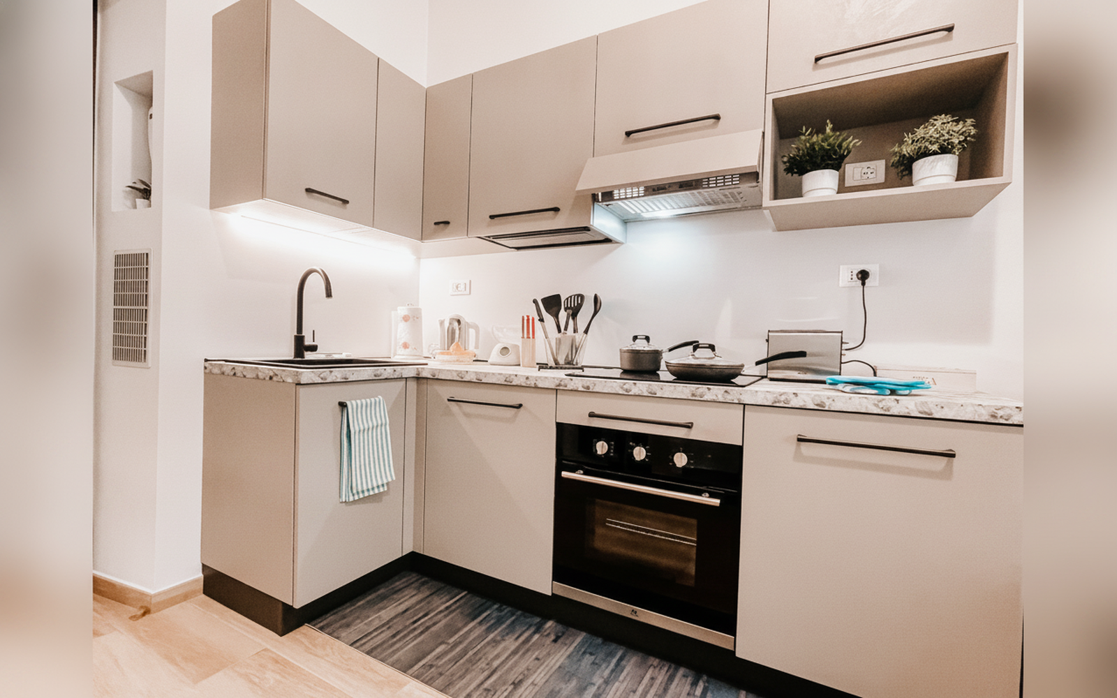 My houseInn, torino (Piemonte)
